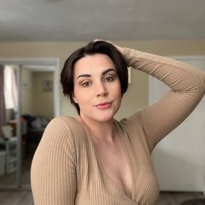 Meet your Posher, Katelyn